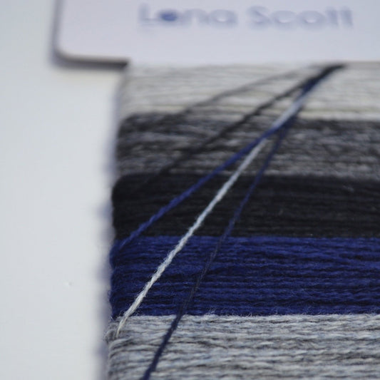 Cashmere Darning Yarn & Needles - LonaScott