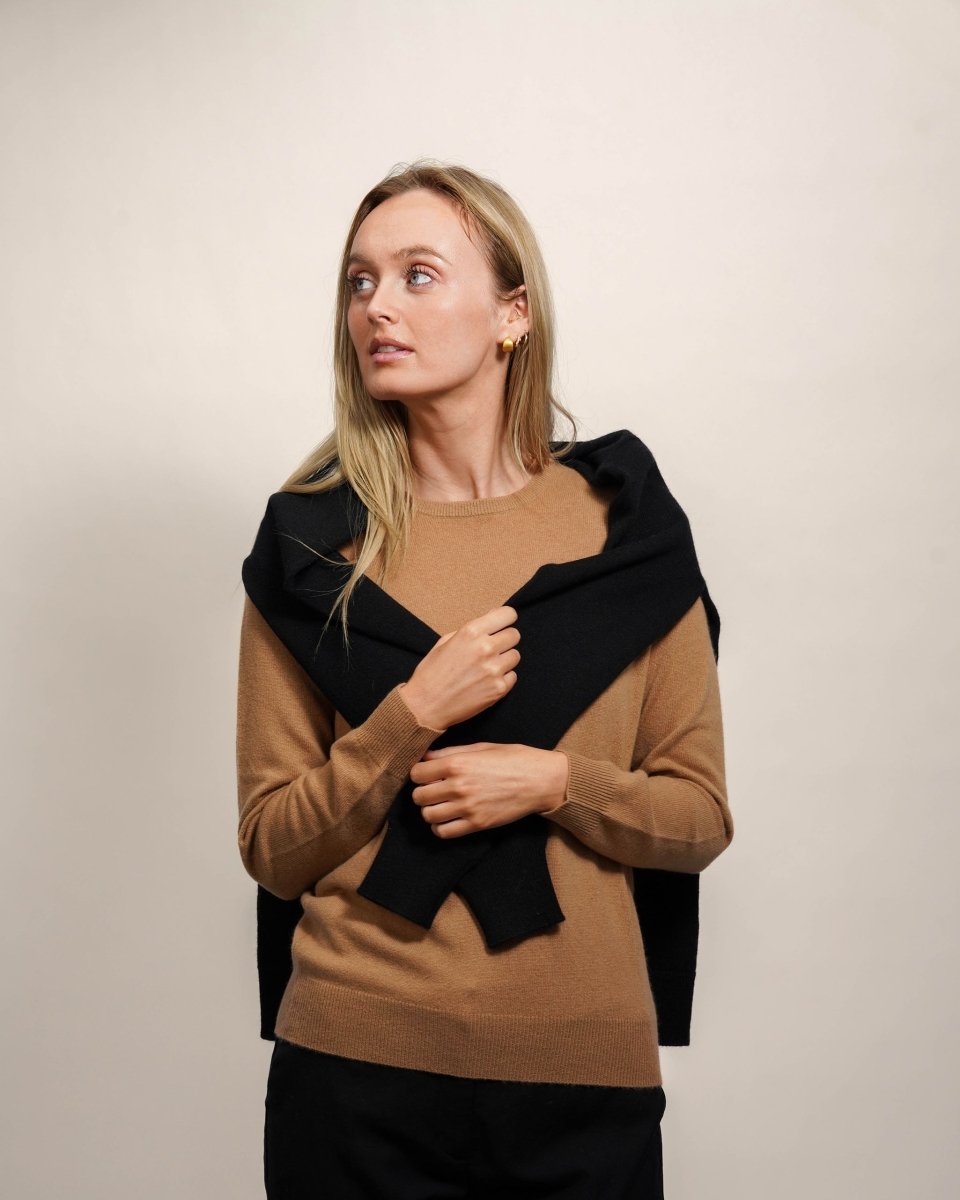 Cashmere Long V - Neck Cardigan - LonaScott