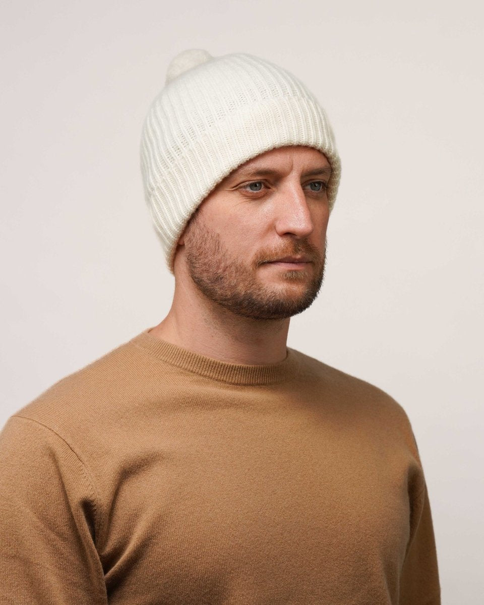 Pure Cashmere Bobble Hat - LonaScott
