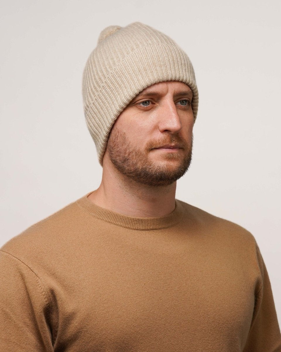 Pure Cashmere Bobble Hat - LonaScott