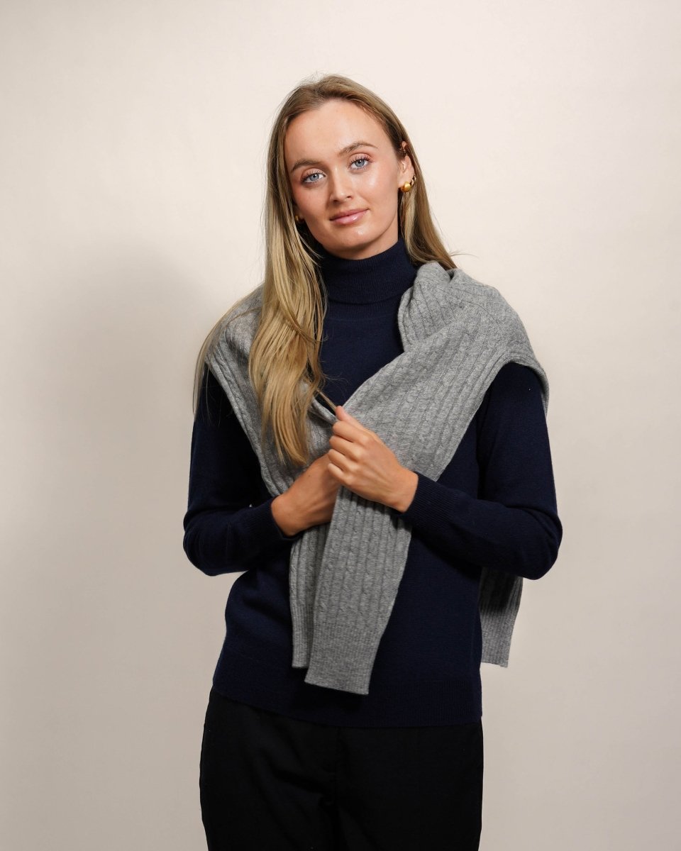 Women's Long Cashmere Cable Cardigan - LonaScott