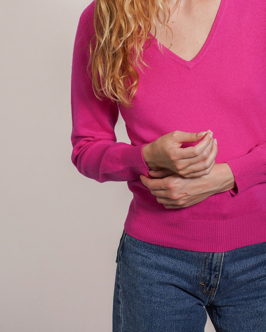 3 Gründe, warum Sie von Synthetik auf langlebigen, luxuriösen Kaschmir umsteigen sollten - LonaScott