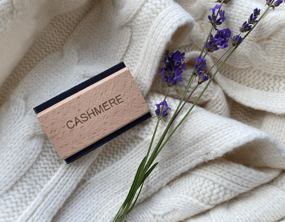 Cashmere Aftercare: The Ultimate Guide for Long Lasting Cashmere, Lambswool & Delicates - LonaScott