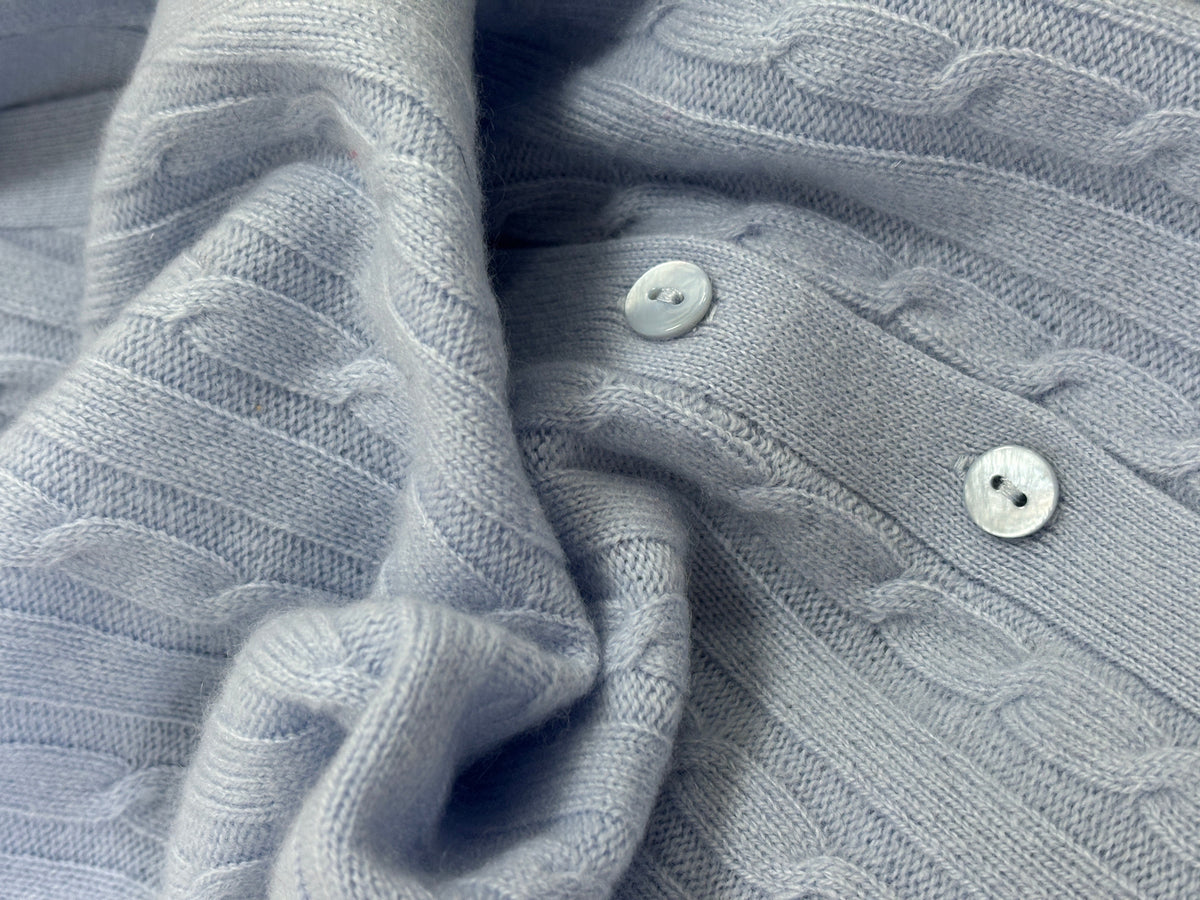 Cashmere vs Lambswool; The Difference Explained - LonaScott