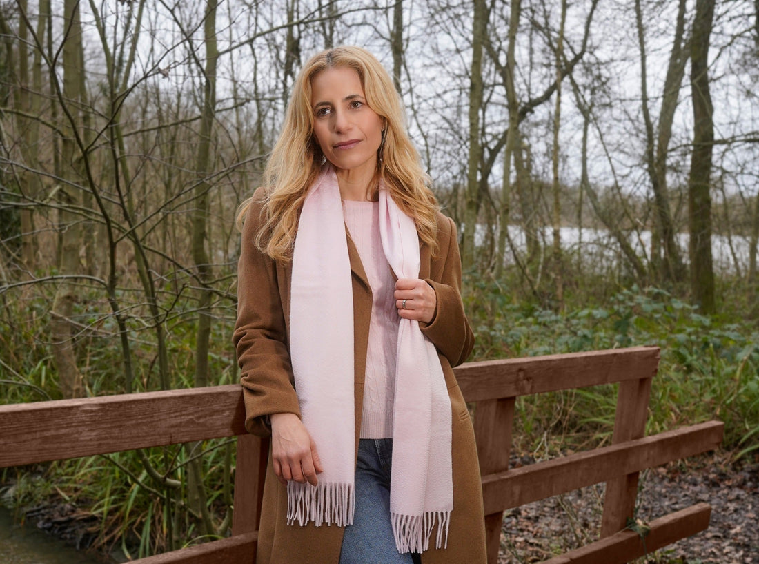 Lona Scott continues to stand for seasonless fashion: A Year-Round Luxury Wardrobe Solution - LonaScott