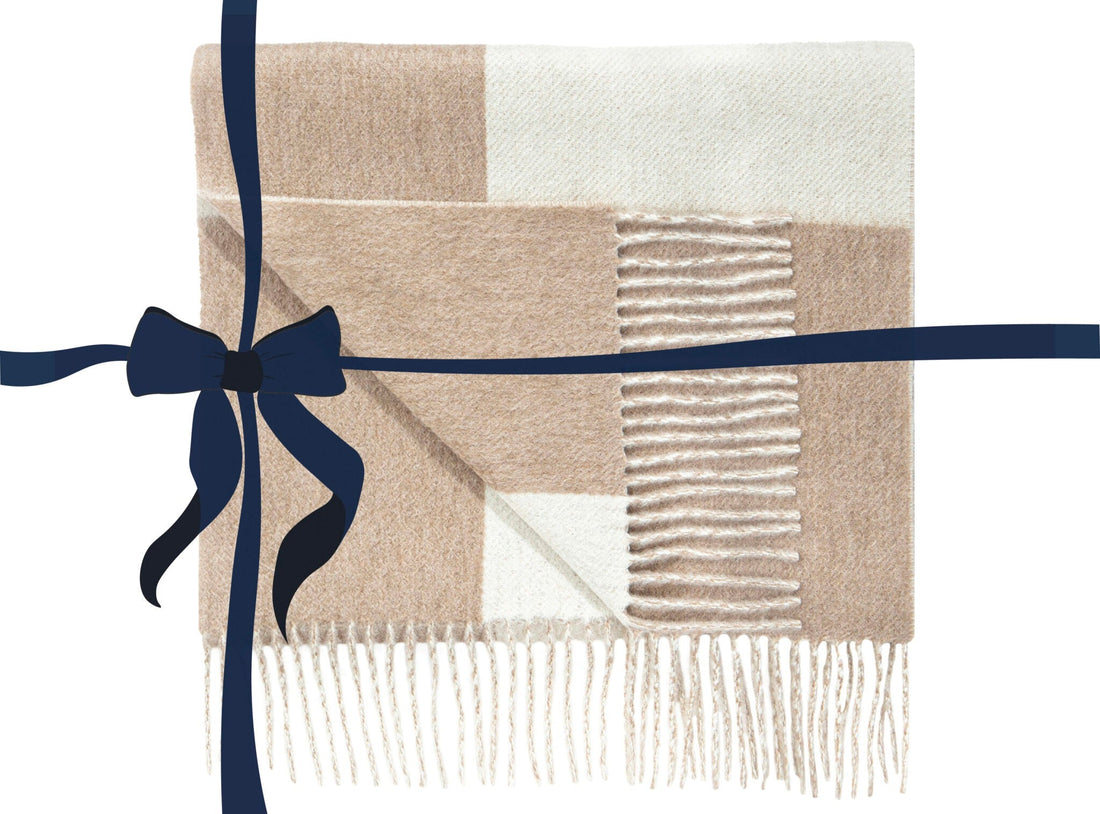 The Ultimate Christmas Gift Guide: Make this Christmas extra special with Lona Scott Cashmere - LonaScott