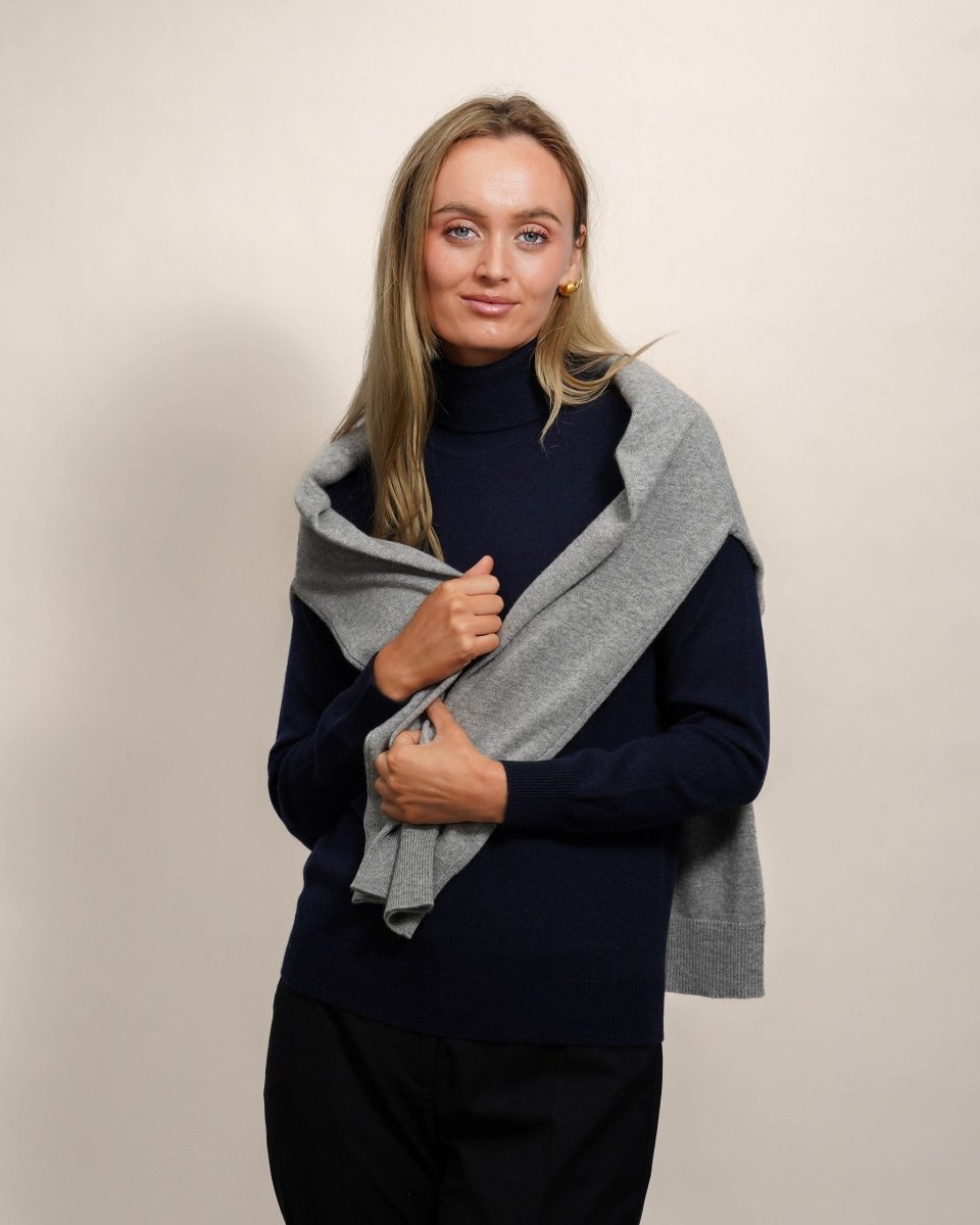 Cashmere Long V - Neck Cardigan - LonaScott