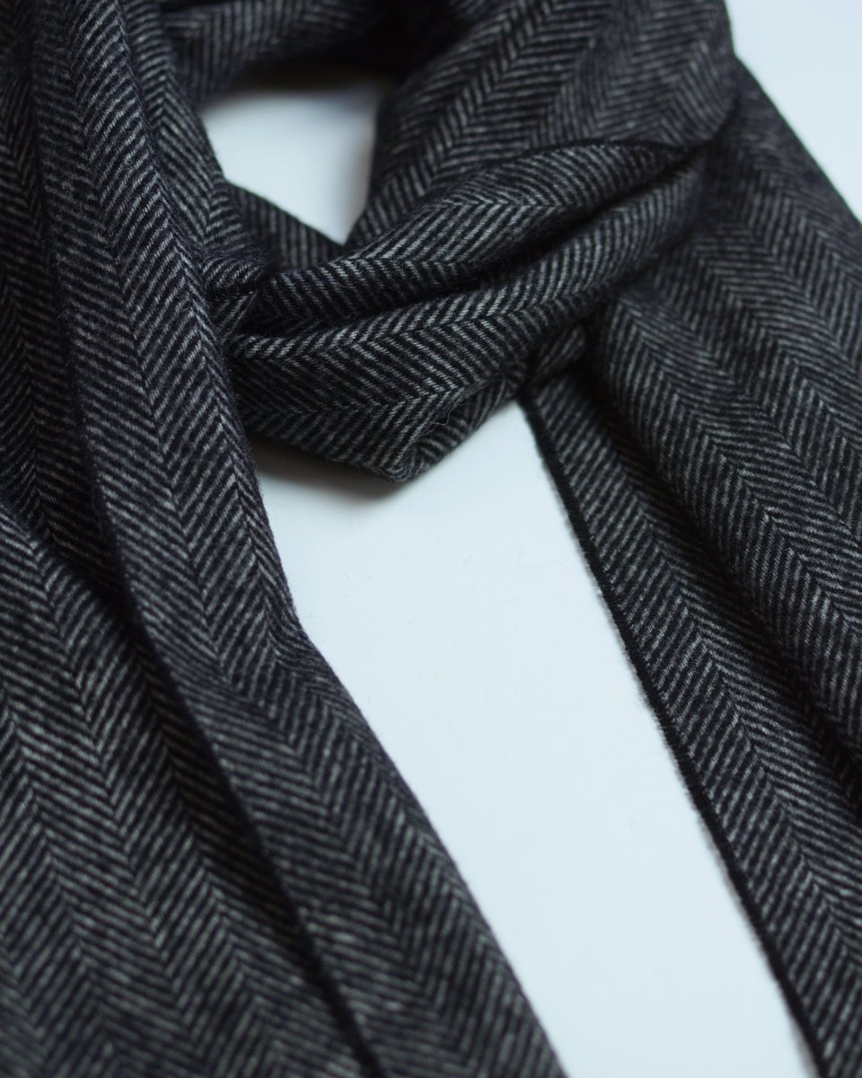 Lambswool Herringbone Scarf - LonaScott