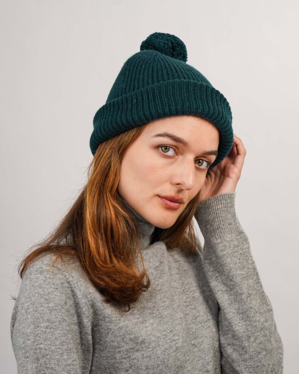 Pure Cashmere Bobble Hat - LonaScott