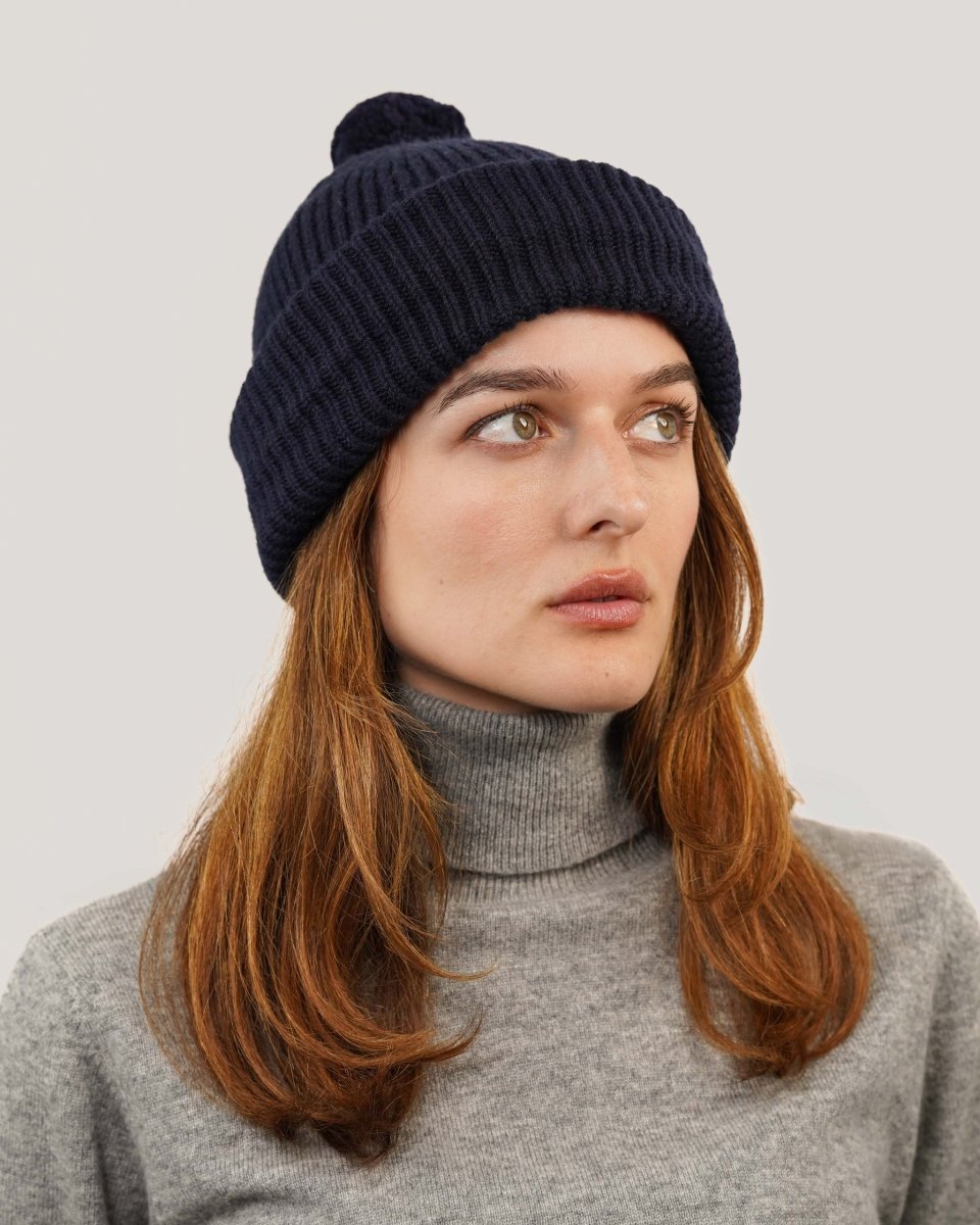 Pure Cashmere Bobble Hat - LonaScott