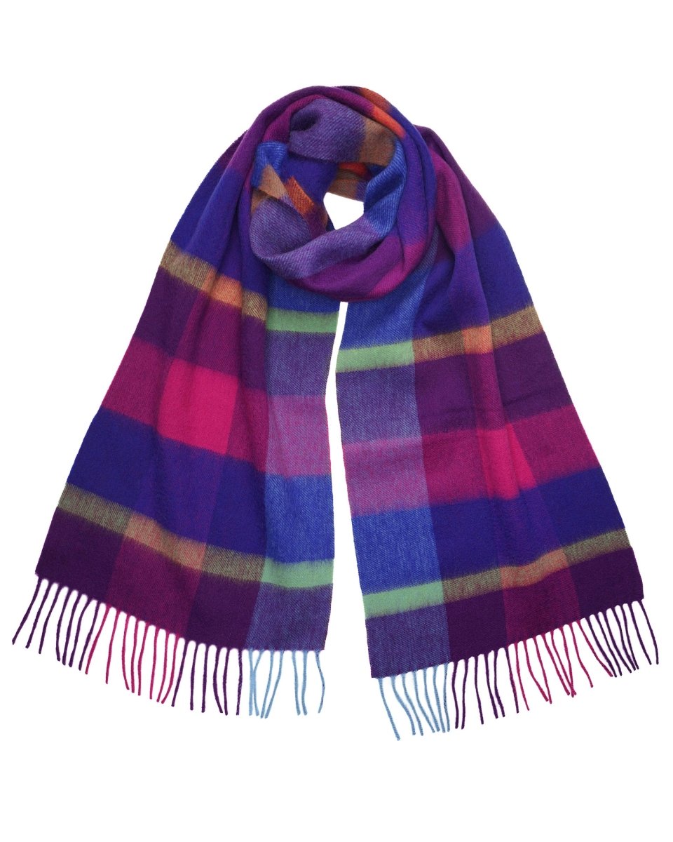 Pure Lambswool Tartan Scarf - LonaScott