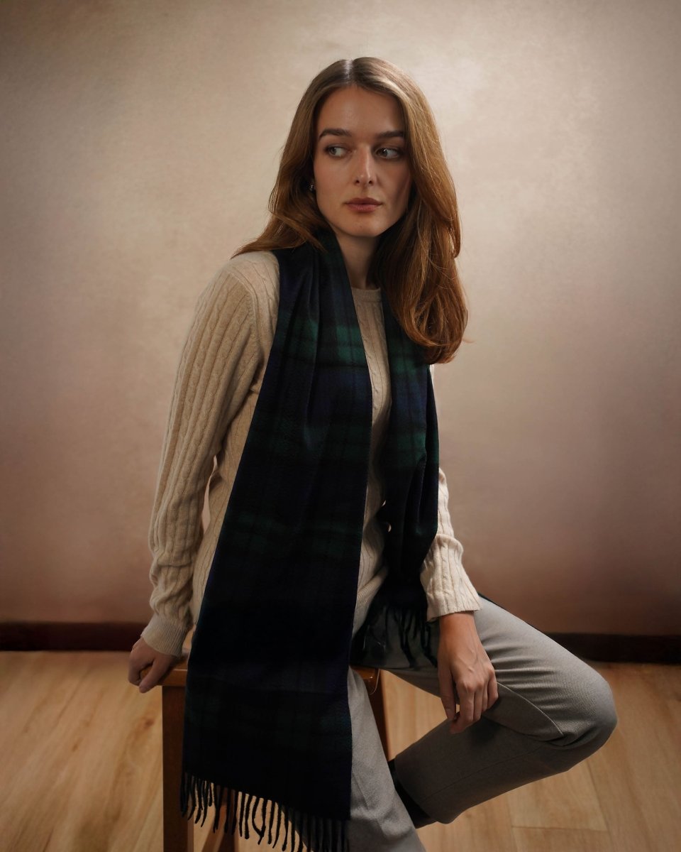 Pure Lambswool Tartan Scarf - LonaScott