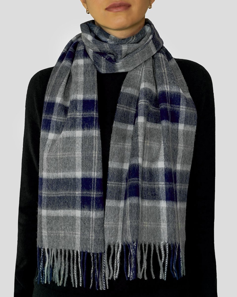 Pure Lambswool Tartan Scarf - LonaScott