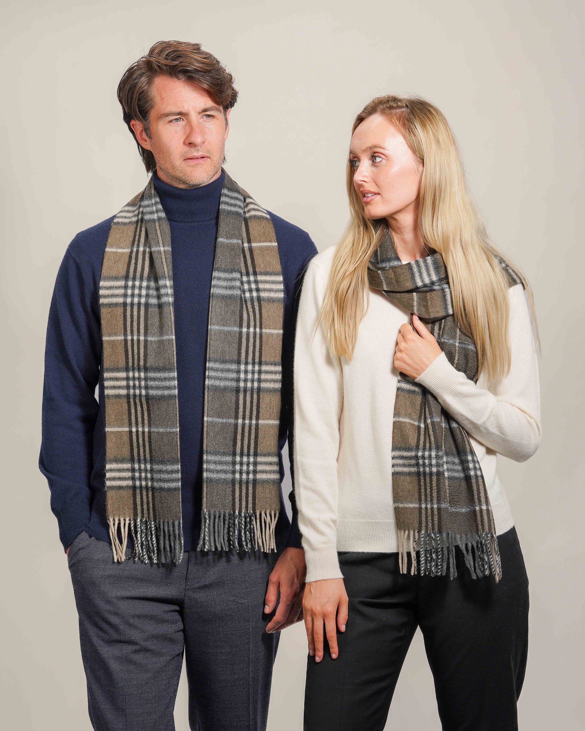 Pure Cashmere Tartan Scarf