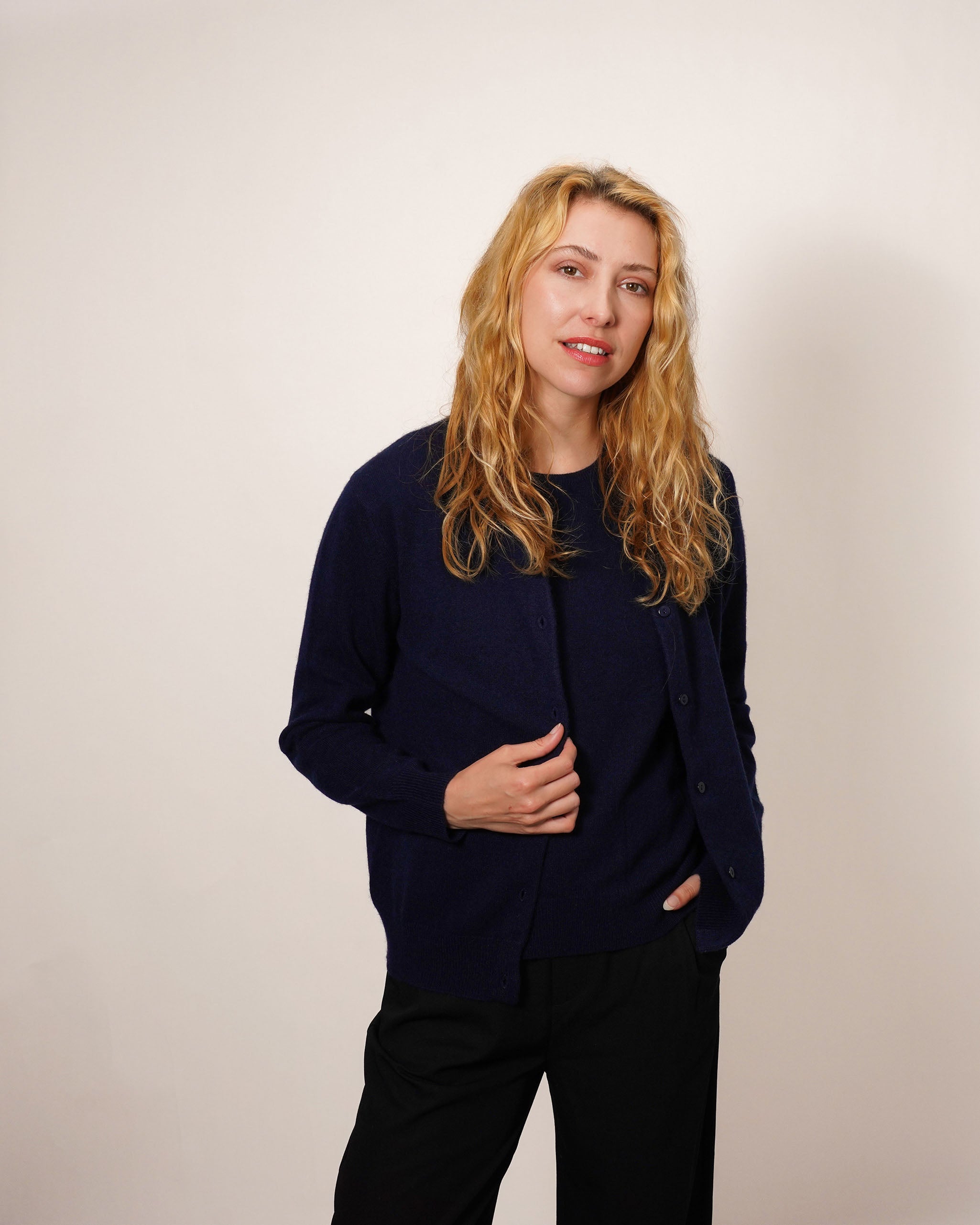 Women's Classic Cashmere Cardigan