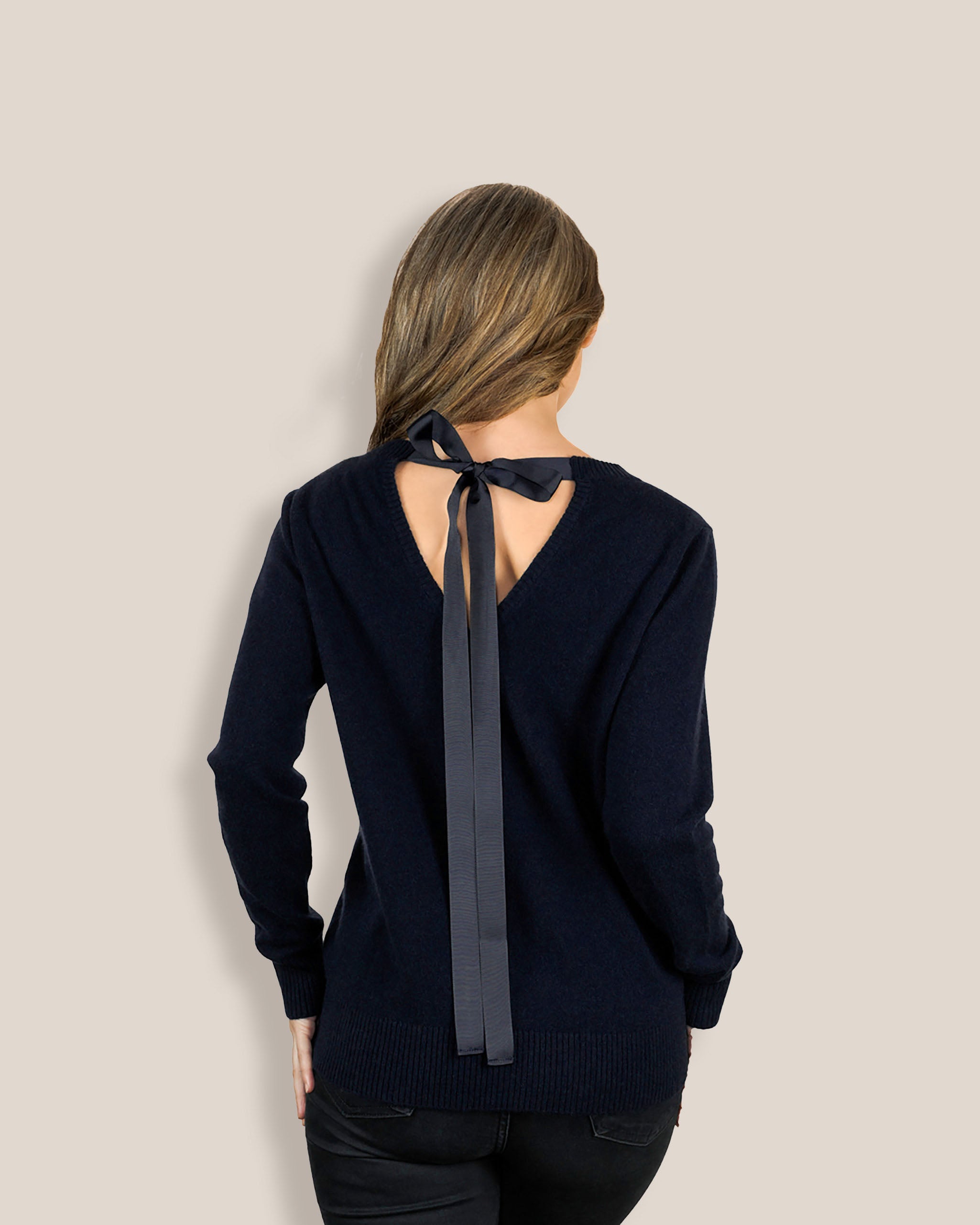 Women's Cashmere Ribbon-Neck Jumper
