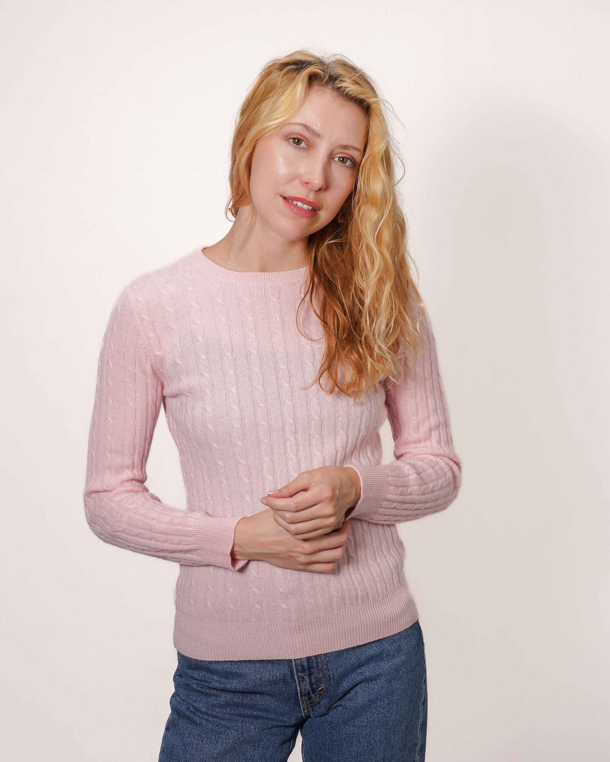 Women's Cashmere Cable Round-Neck Jumper