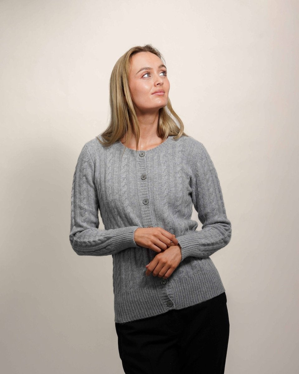 Women's Cashmere Cable Cardigan - LonaScott