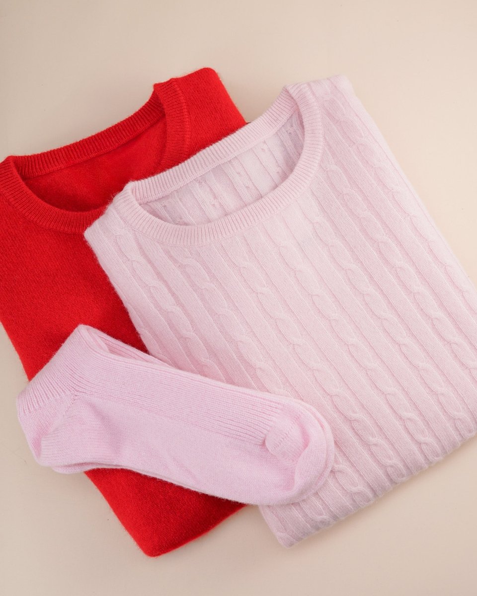 Women's Cashmere Cable Round - Neck Jumper - LonaScott