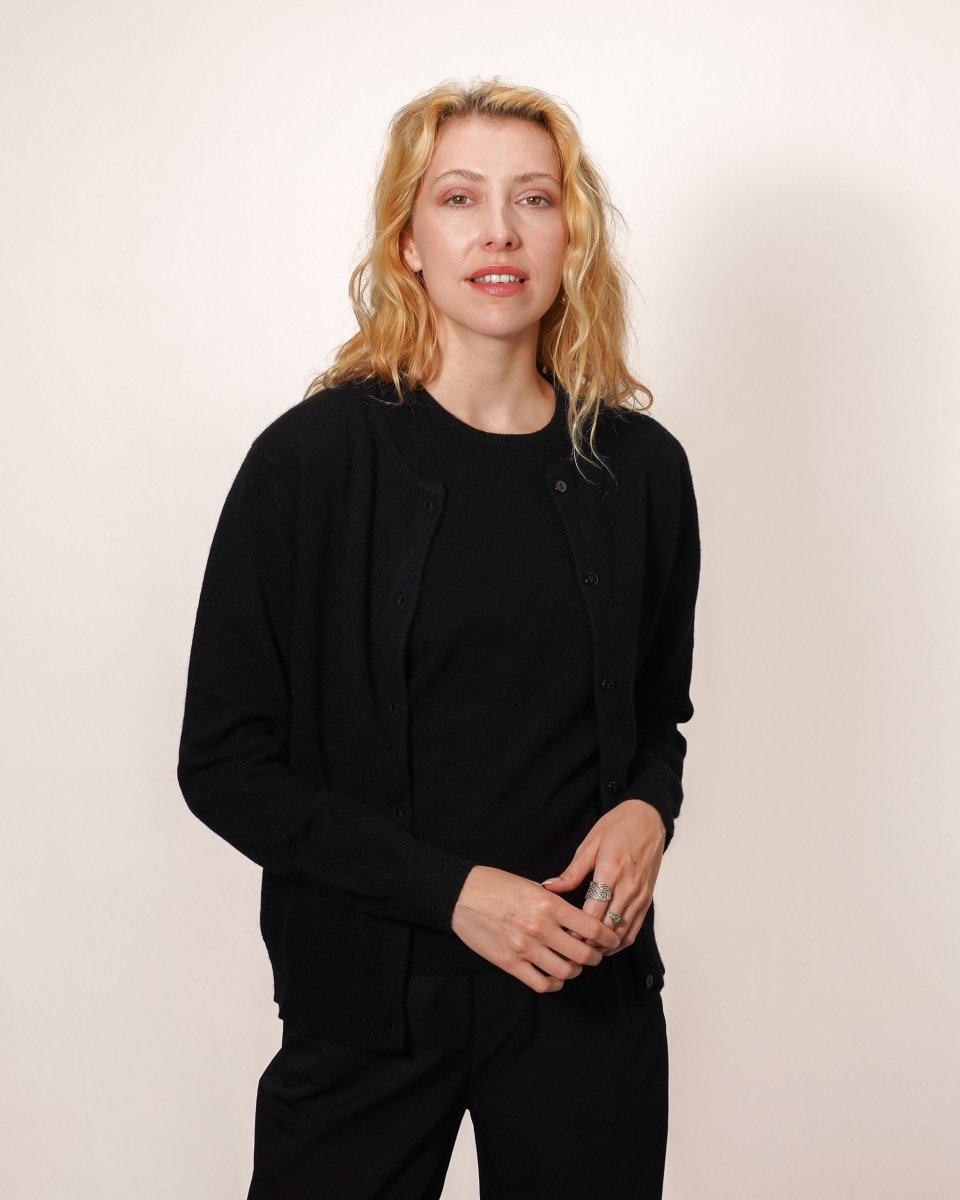 Women's Classic Cashmere Cardigan - LonaScott